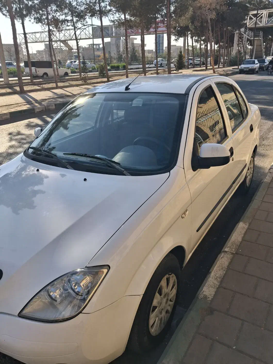 تیبا یک مدل ۹۶|خودرو سواری و وانت|کاشان, میدان میوه تره بار|دیوار