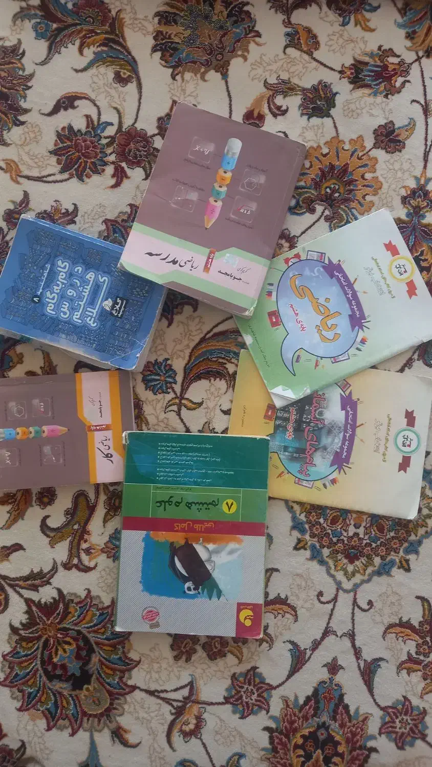 کتاب های درسی و مجلات نوجوان|کتاب و مجله آموزشی|تربت‌حیدریه, یحیی آباد|دیوار