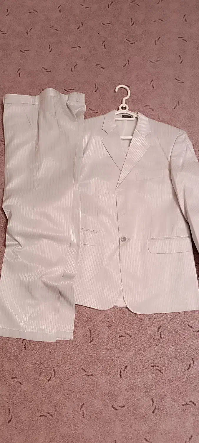 دو دست کت و شلوار یکی با پیراهن و کروات|لباس|گرگان, |دیوار