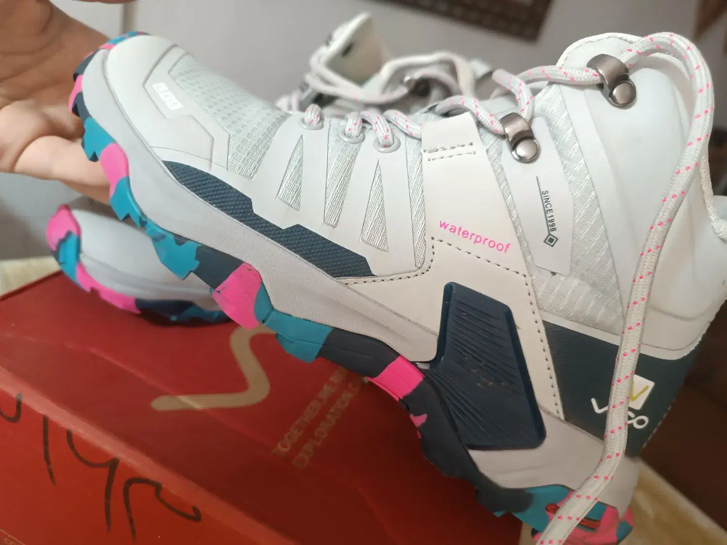 کفش کوهنوردی ضدآب Vico مدل R3163FB نوعه نو|کیف، کفش، کمربند|کرج, گلشهر|دیوار