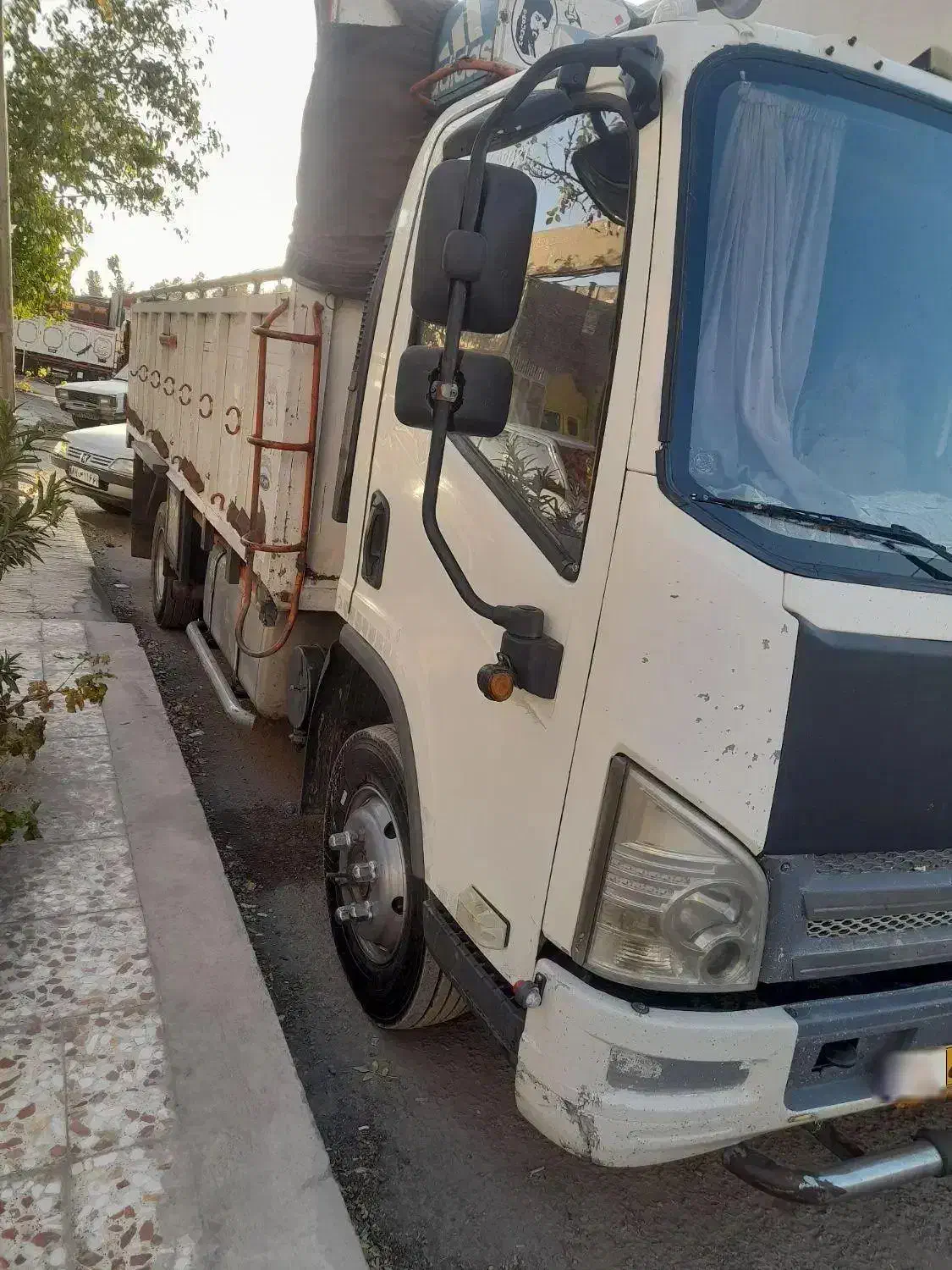 فاو۹۶|خودرو سنگین|فولادشهر, B7|دیوار