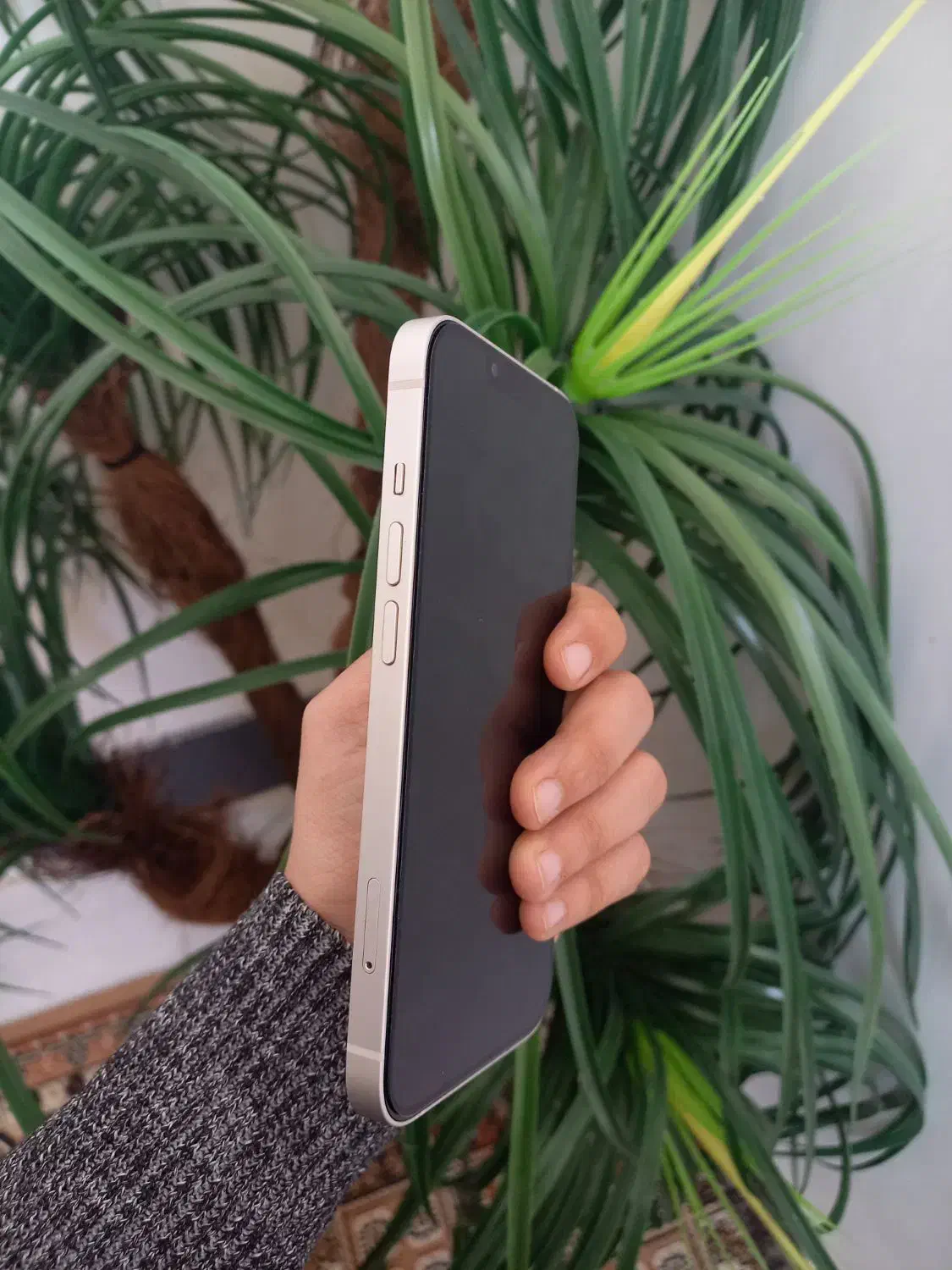 آیفون ۱۳ نرمال در حد آکبند|موبایل|قائن, |دیوار