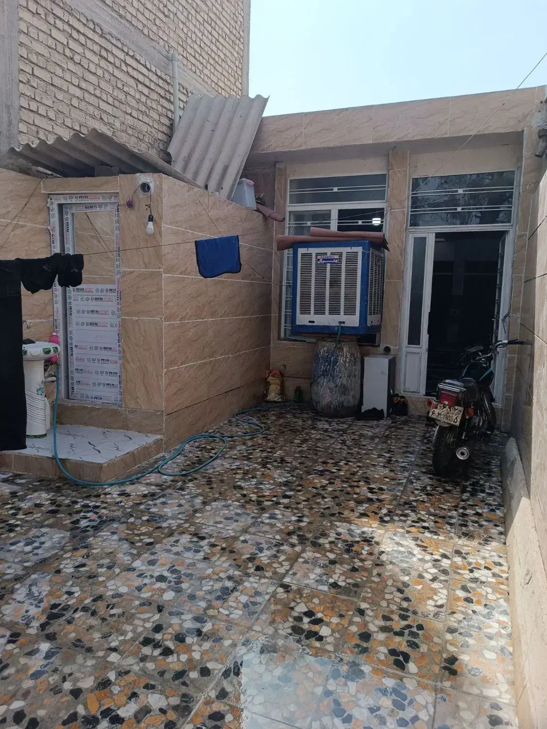 منزل دوخوابه ماشین رو بلوار اتحاد کوشکک|فروش خانه و ویلا|شیراز, شهرک کوشکک|دیوار