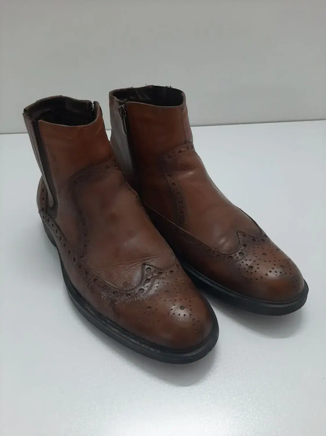 بوت چرم اصل اورجینال مردانه سایز۴۴|کیف، کفش، کمربند|تهران, شهرک شریفی|دیوار