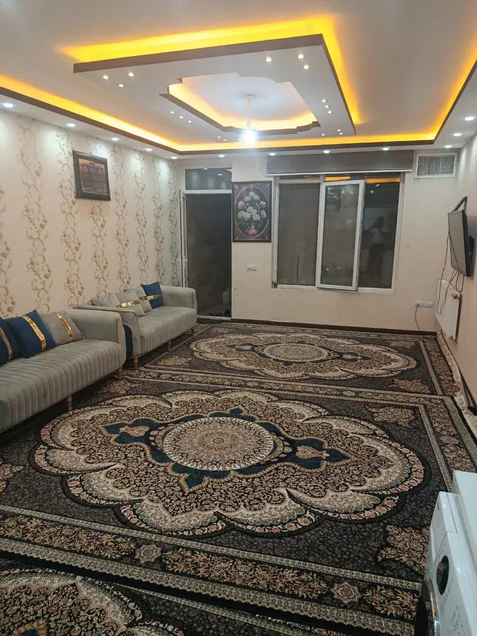 واحد همکف پارکینگ دار با انشعاب|فروش آپارتمان|شیراز, کوشک میدان|دیوار