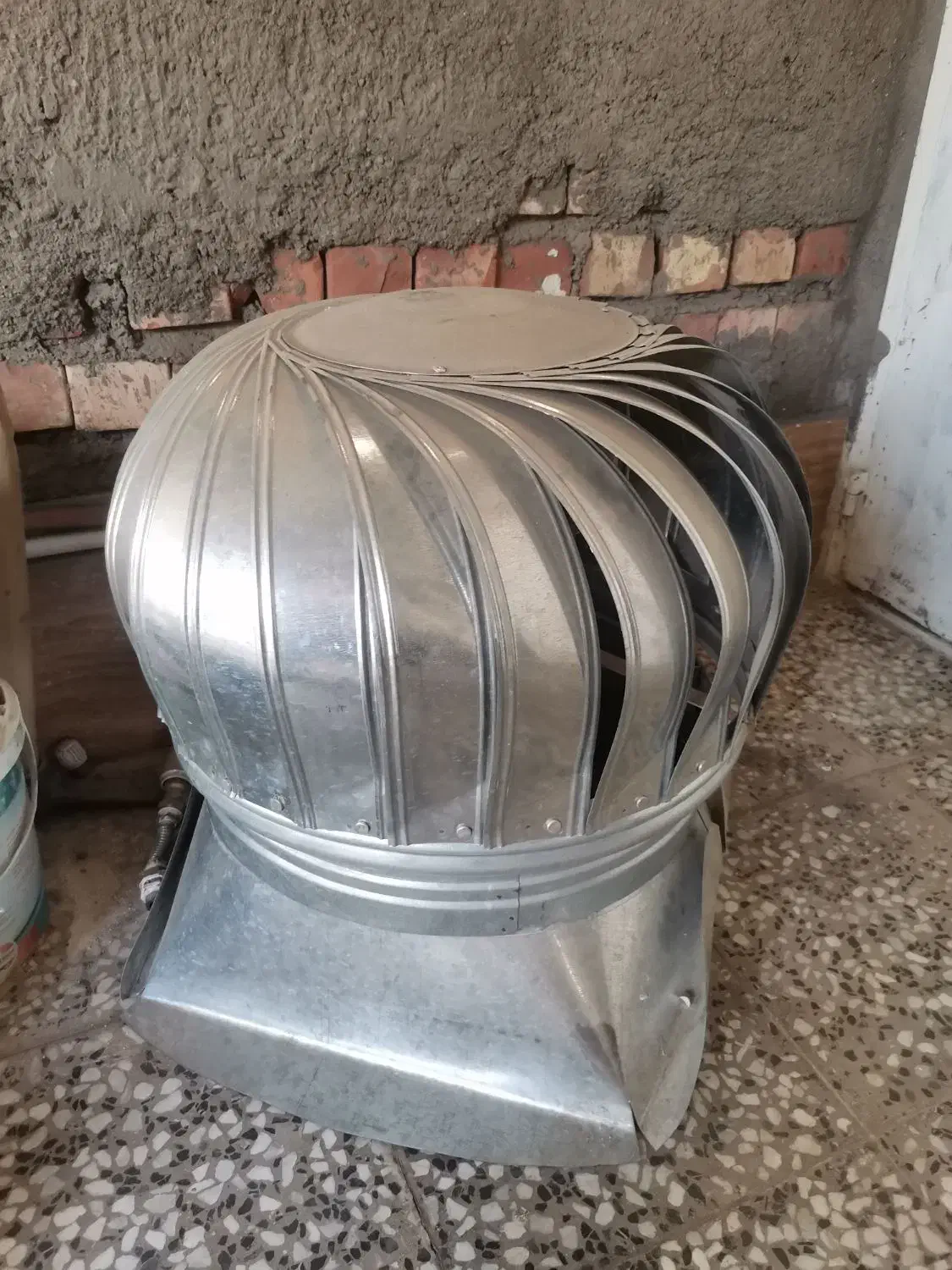 فن بادی، هواکش|پنکه و تصفیهکنندهٔ هوا|زرند, |دیوار