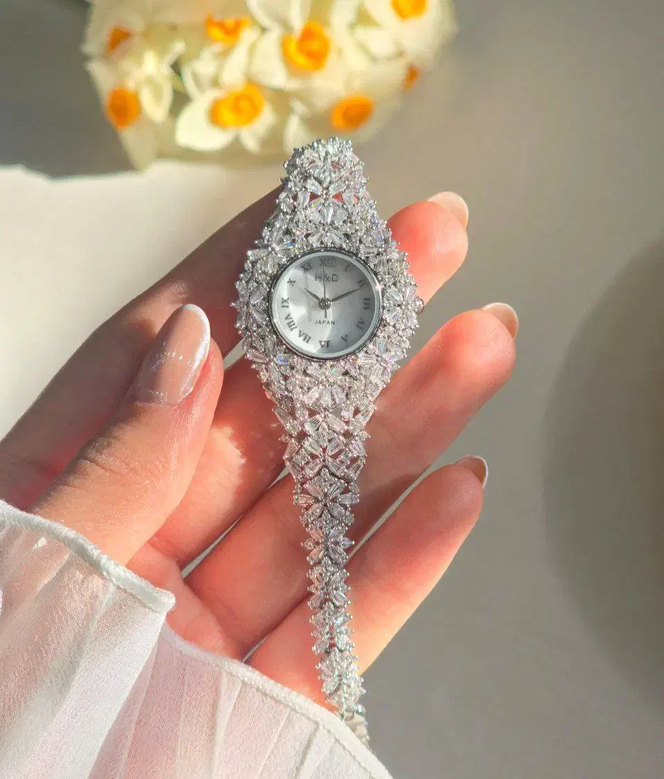 سرویس نقره با دستبند گردنبند نقره سازی رضازاده۷۳۹۴|بدلیجات|تبریز, |دیوار