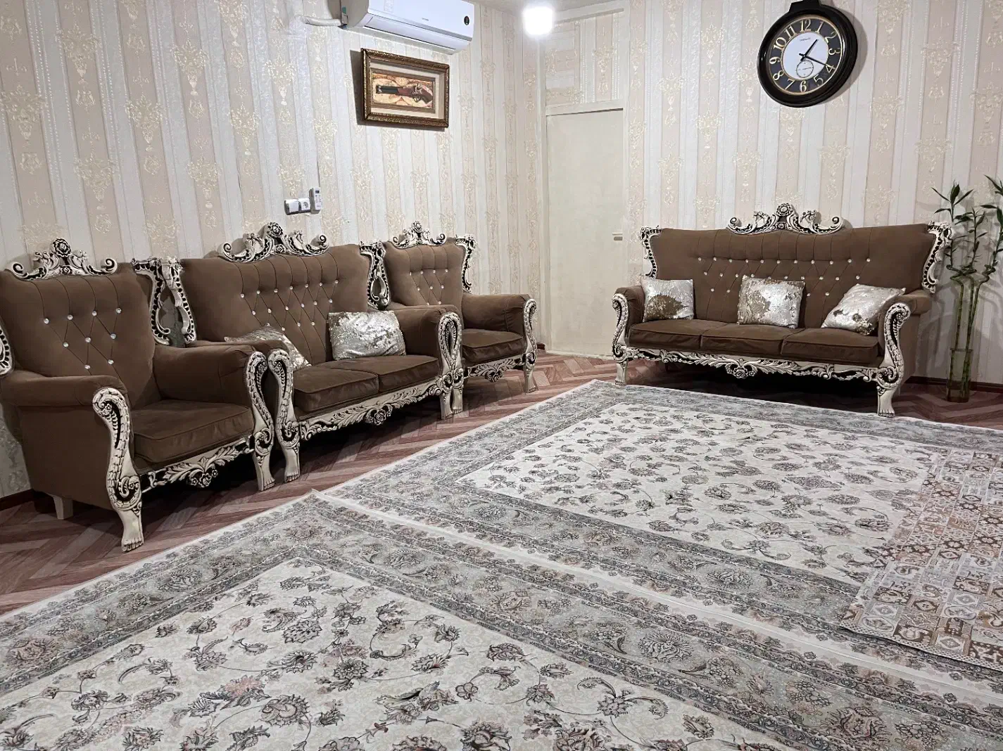 مبل سلطنتی ۷ نفره|مبلمان خانگی و میز عسلی|آزادشهر, |دیوار