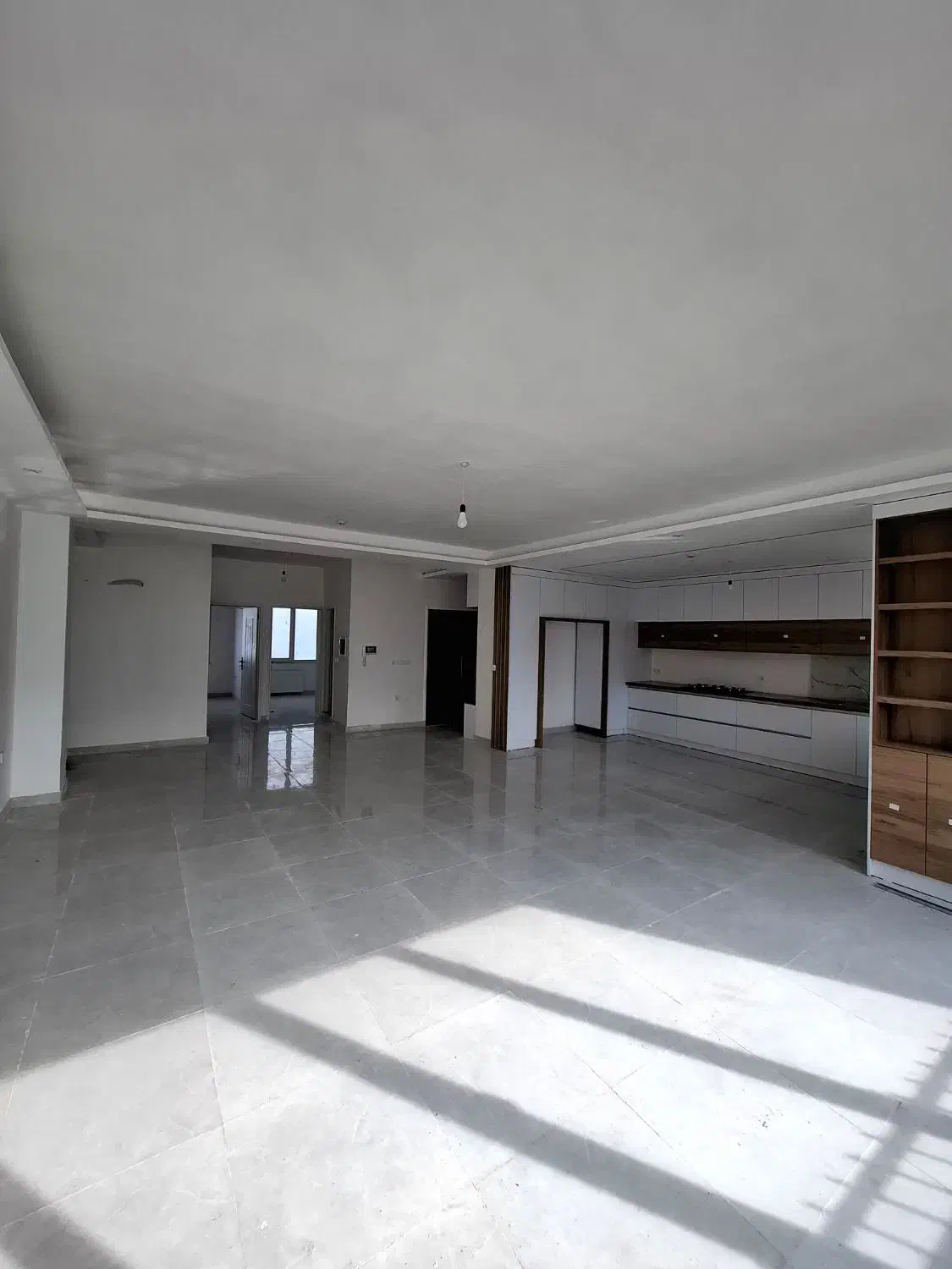 آپارتمان تکواحدی ۱۰۵ متری نوساز دوقدمی استخر|فروش آپارتمان|لاهیجان, کوی خزر|دیوار