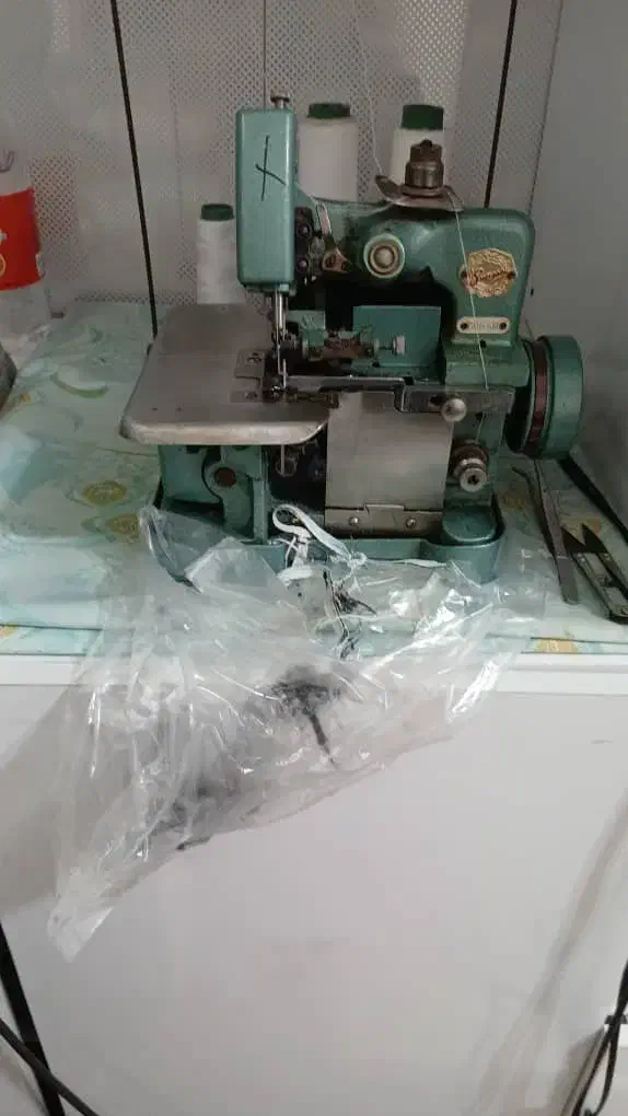 سر دوز پروانه سه نخ|چرخ خیاطی و ریسندگی|رشت, جهاد|دیوار