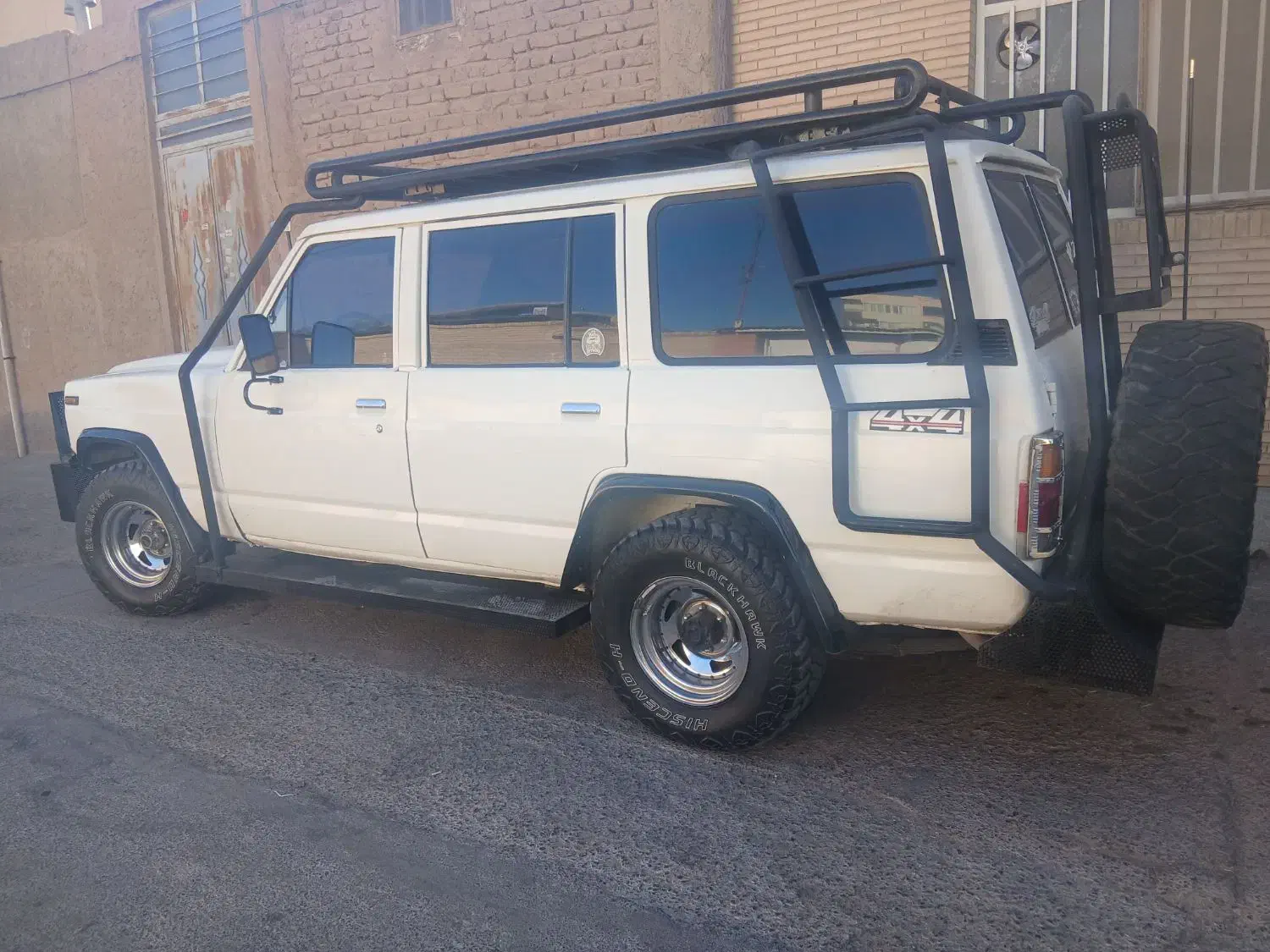 پاترول چهار درب شش سیلندر|خودرو کلاسیک|کرمان, |دیوار