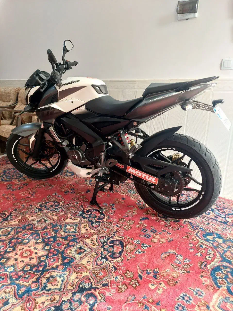 NS200 مدل 98|موتورسیکلت|قرچک, میرزائی شمالی|دیوار