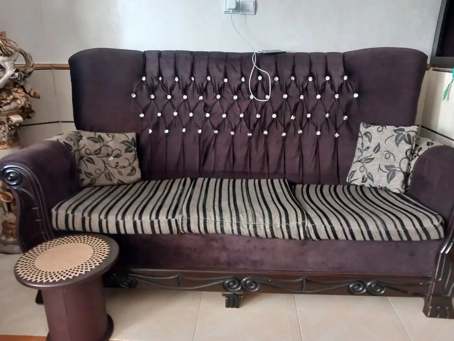 مبل ۹ نفره با میزجلو مبلی و عسلی|مبلمان خانگی و میز عسلی|سمنان, |دیوار