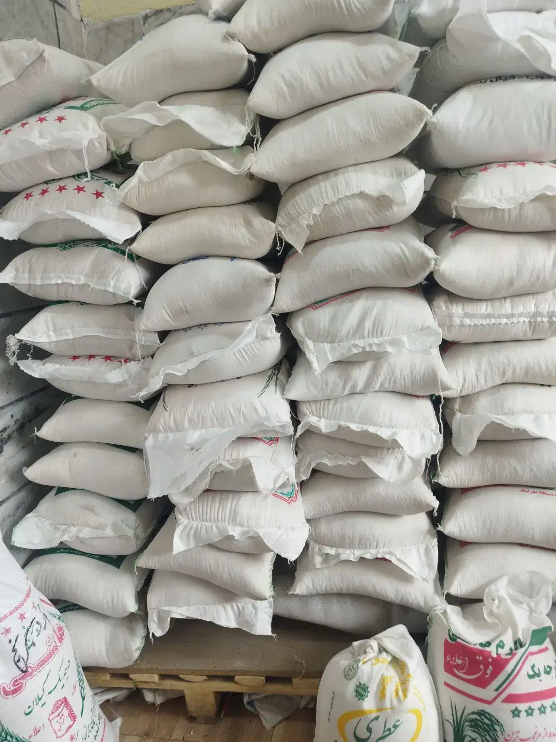 شریک جهت خرید و فروش برنج|استخدام مالی، حسابداری، حقوقی|محمدشهر, شهرک چمران|دیوار