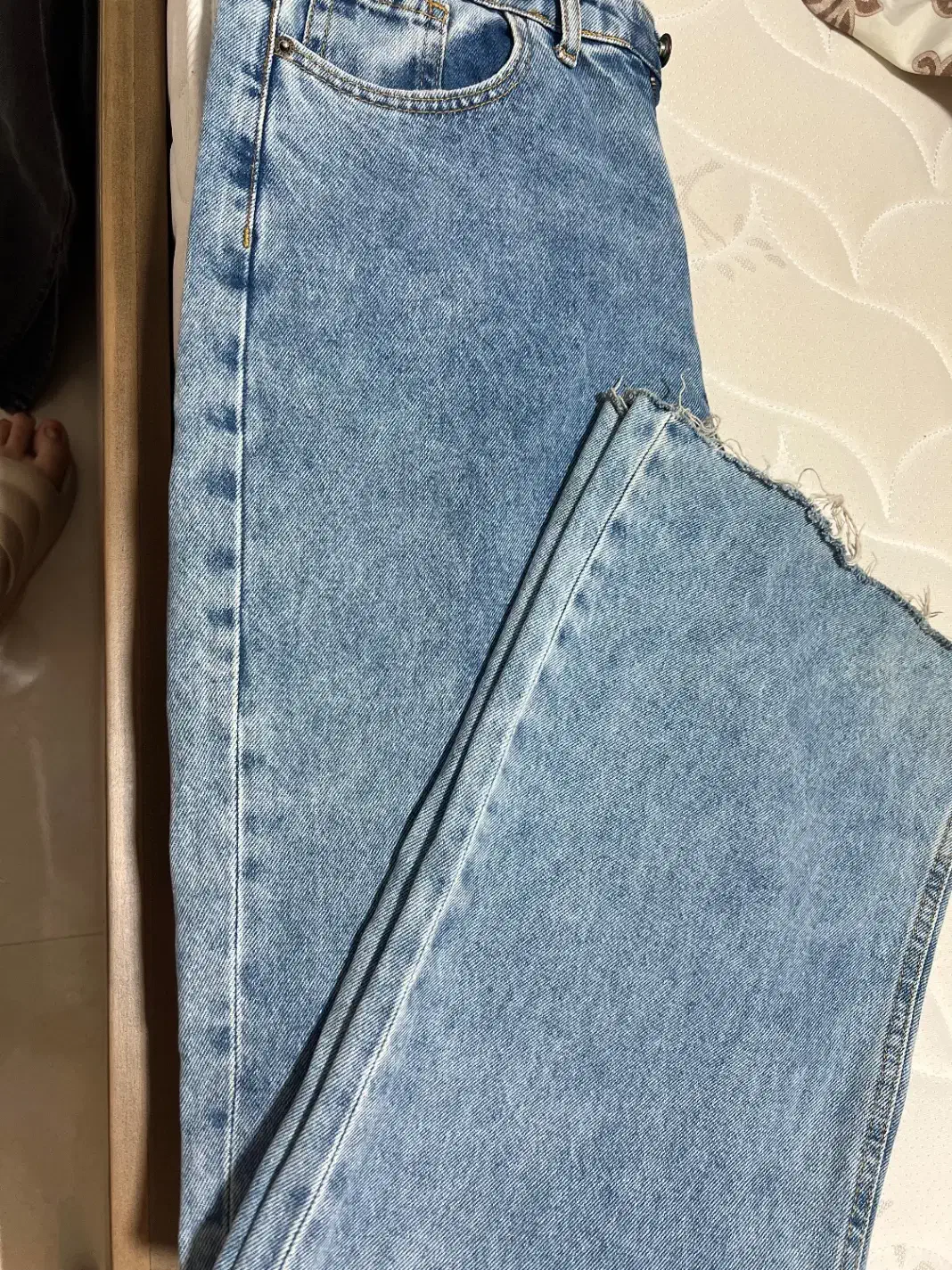 تعدادی شلوار جین برند زارا و اچ اند ام|لباس|تهران, امانیه|دیوار