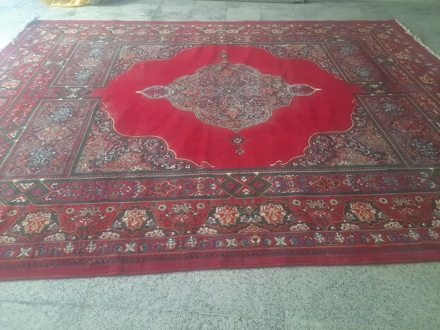 فرش قدیمی سالم ۲عدد|فرش|شیراز, انجیر|دیوار