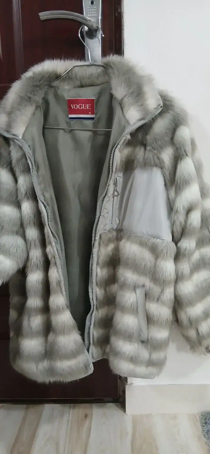 کت پشمی|لباس|قروه, |دیوار