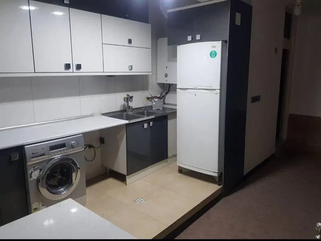 مبله ۱خواب حافظیه|اجارهٔ کوتاهمدت آپارتمان و سوئیت|شیراز, هفت تنان|دیوار