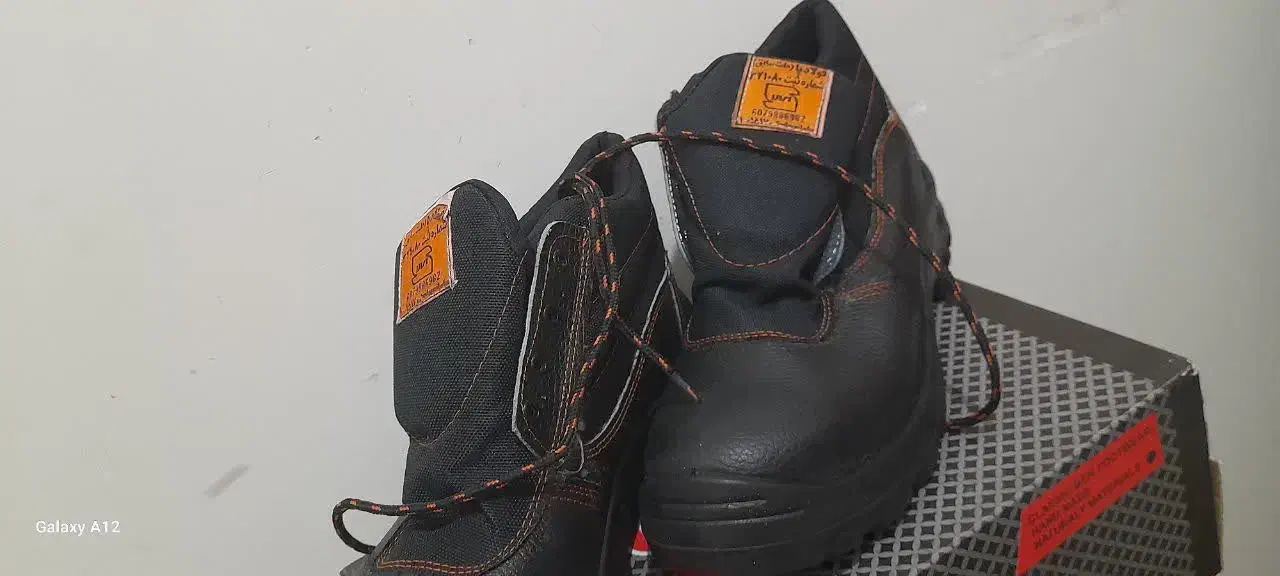 کفش مهندسی|کیف، کفش، کمربند|شهریار, شهریار|دیوار