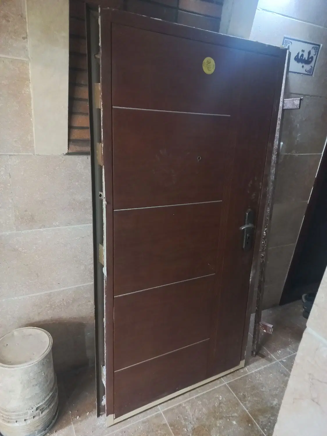 فروش درب چوبی ضدسرقت کارکرده سالم بافریم وچهارچوب|مصالح و تجهیزات ساختمان|اهواز, گلستان|دیوار