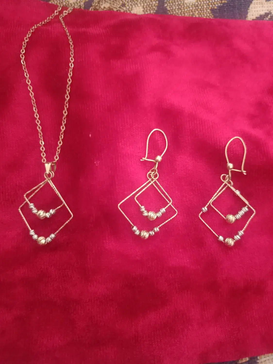 نیم ست سه درصد|جواهرات|تربت جام, جامرود|دیوار