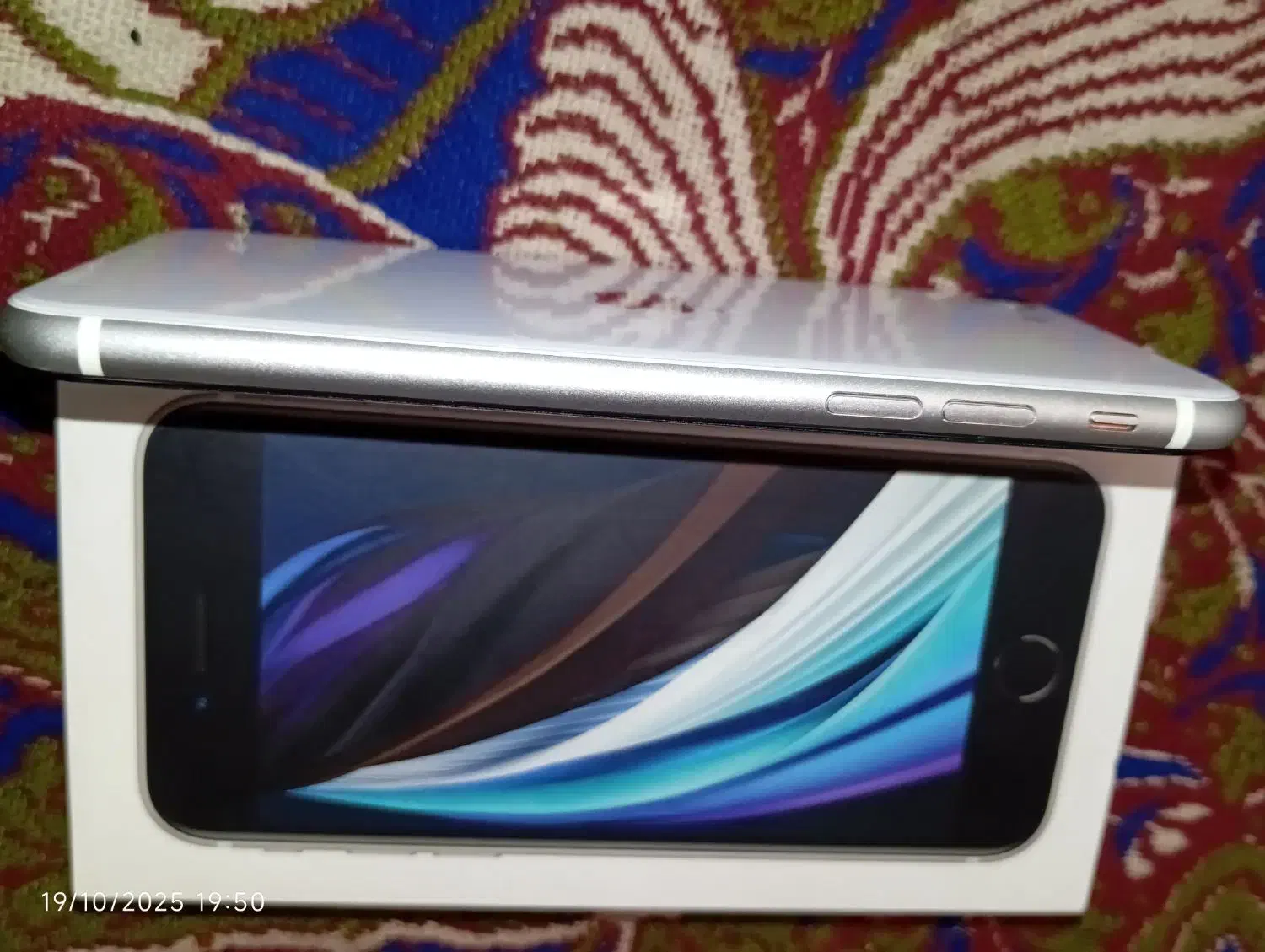 اپل se2020|موبایل|کرمان, |دیوار