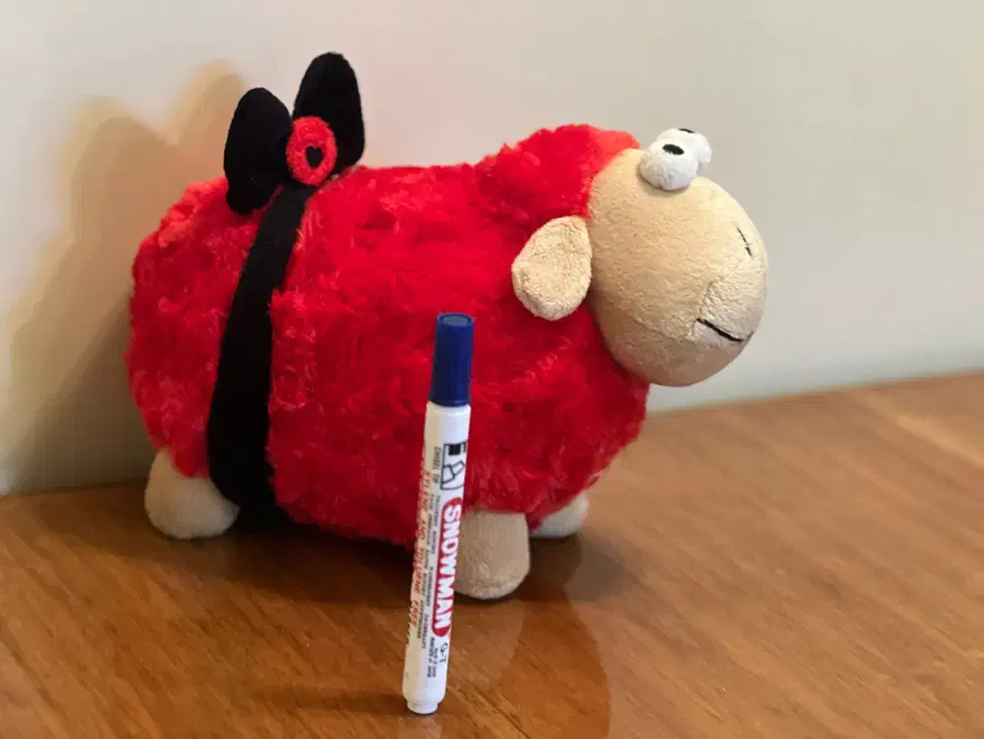 گوسفند قرمز مخملی|اسباب‌‌بازی|تبریز, |دیوار