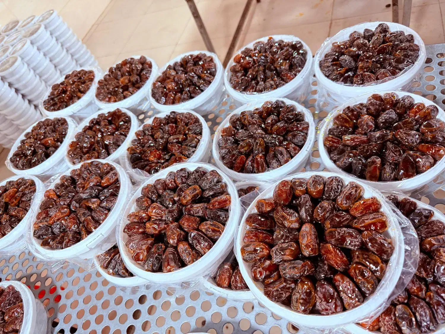 فروش خرما درجه یک کبکاب|عمدهفروشی|آبپخش, |دیوار