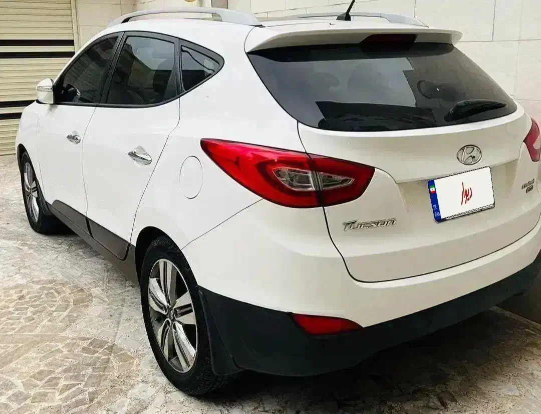 توسان ۲۰۱۵فول کامل بدون رنگ تک برگ سند|خودرو سواری و وانت|رشت, دباغیان|دیوار