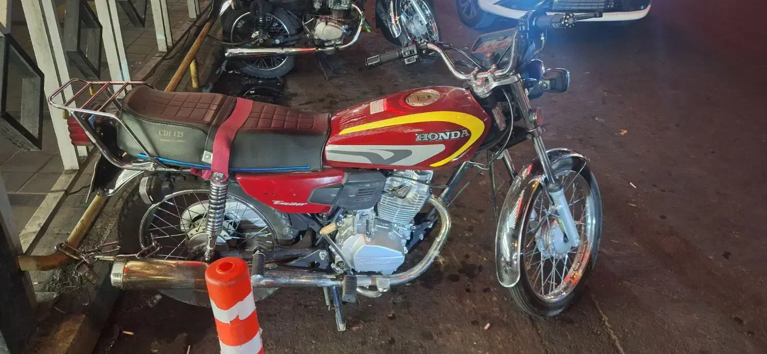 موتور سیکلت ۱۲۵ ۵ دنده ساوین|موتورسیکلت|تهران, دریا|دیوار