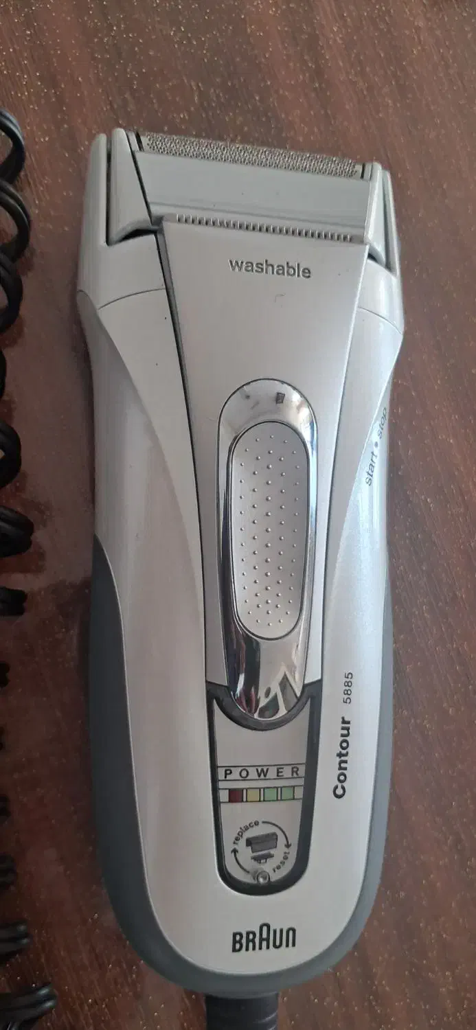 ریش تراش براون اصل آلمانی ضد آب|آرایشی، بهداشتی، درمانی|مرند, |دیوار