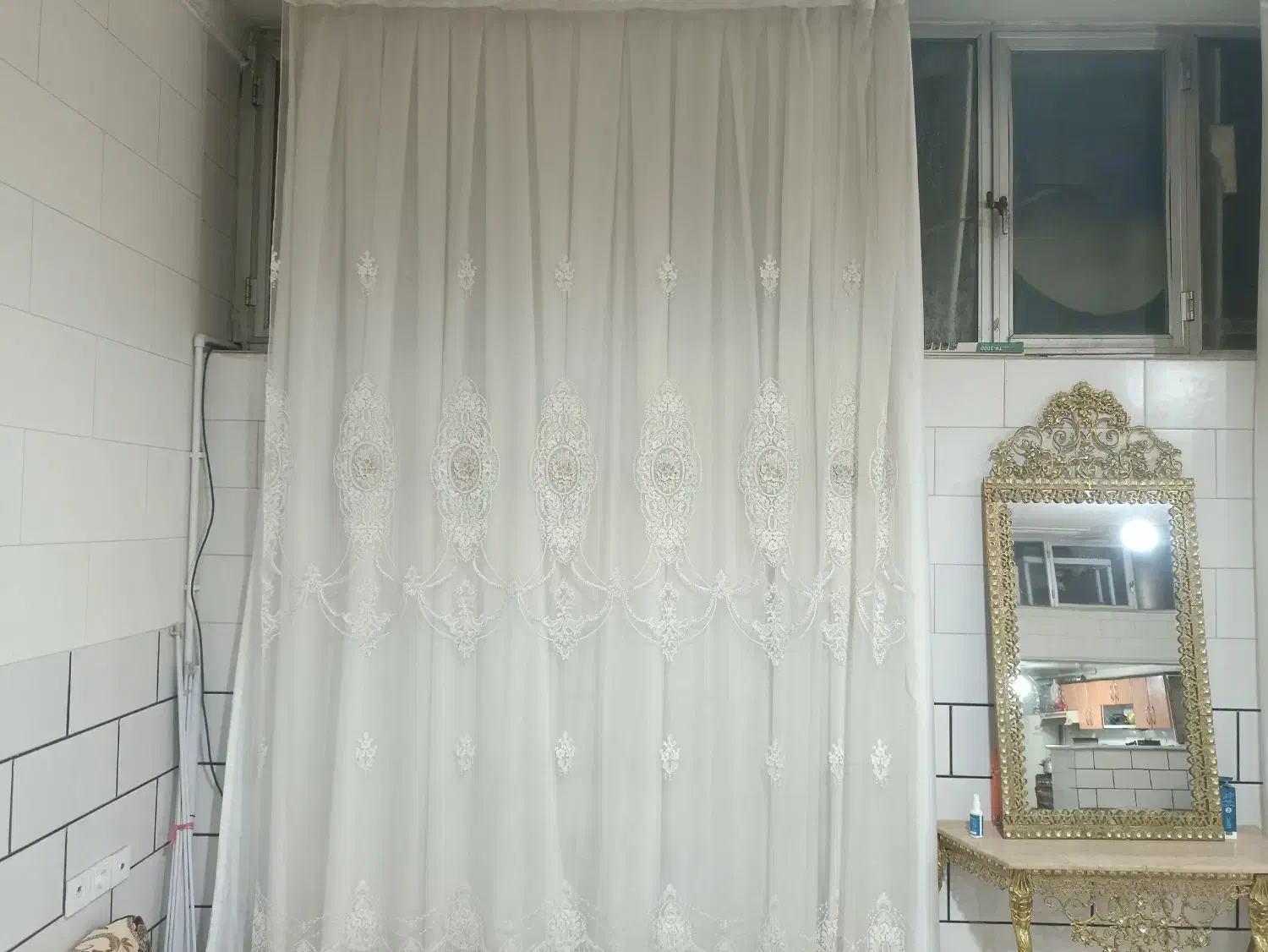 پرده خیلی تمیز در نو|پرده، رانر، رومیزی|قم, شهرک مهدیه (مدرس)|دیوار