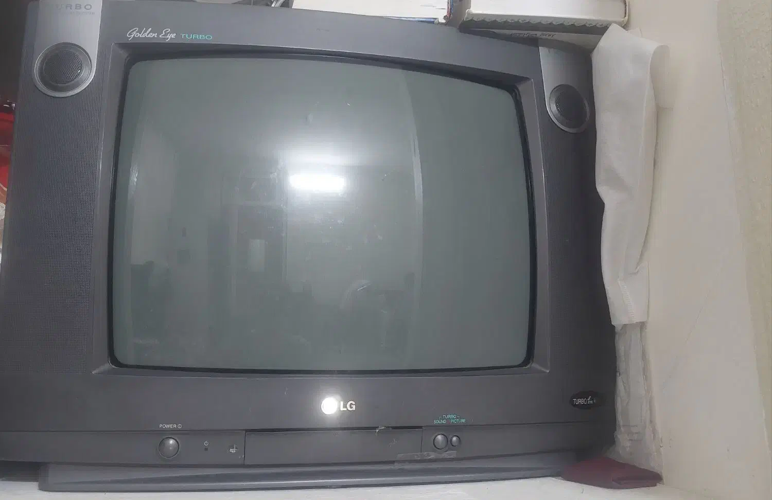 تلوزیون ۲۱ اینچ ال جی|تلویزیون و پروژکتور|گرگان, |دیوار