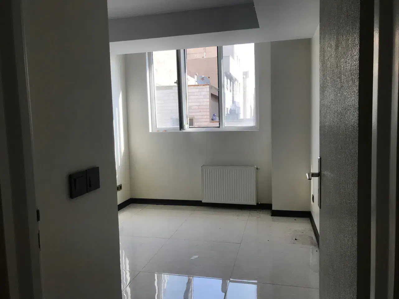 ۹۰متر / فول امکانات/ تخلیه / رنجبر غفوری