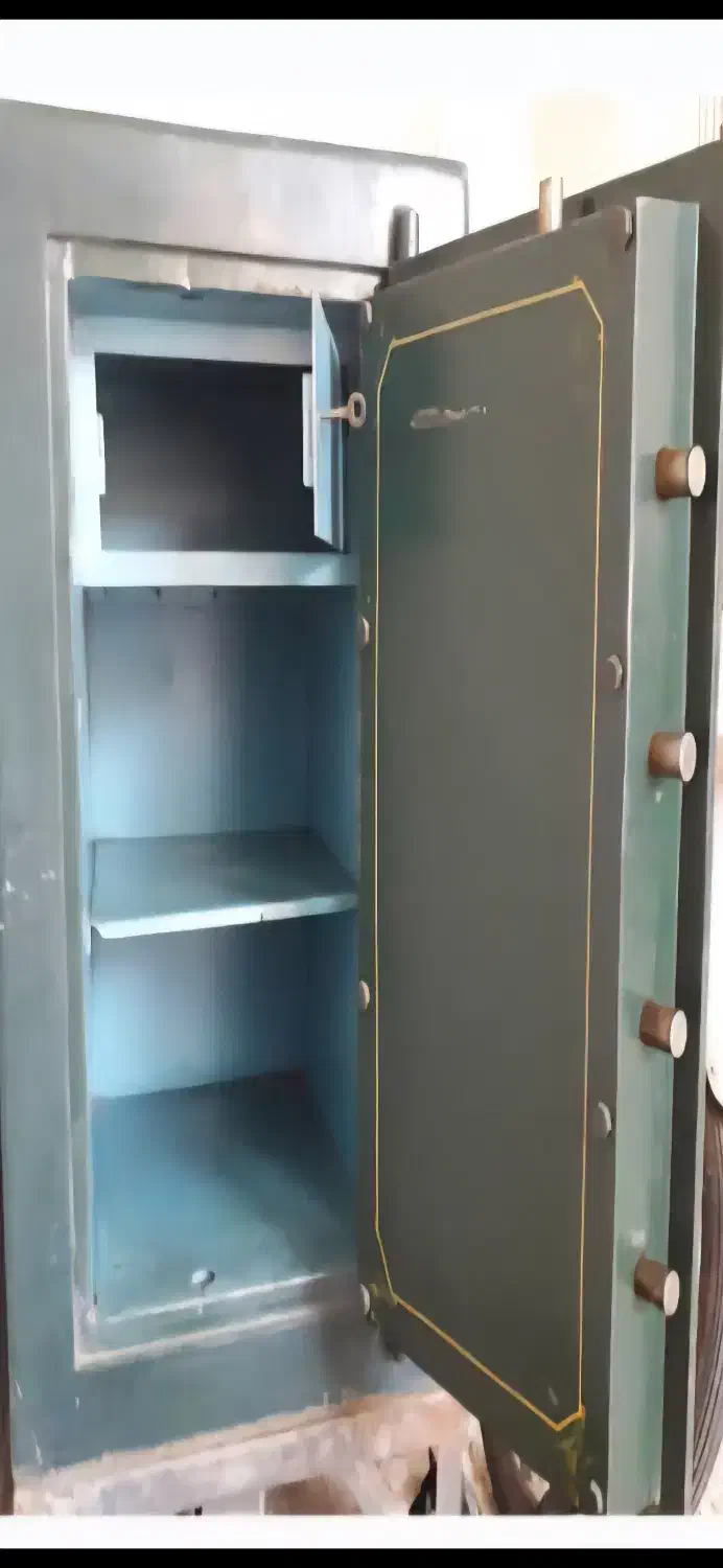 صندوق نسوز ایران صنعت اصلی قدیمی|فروشگاه و مغازه|گرگان, |دیوار