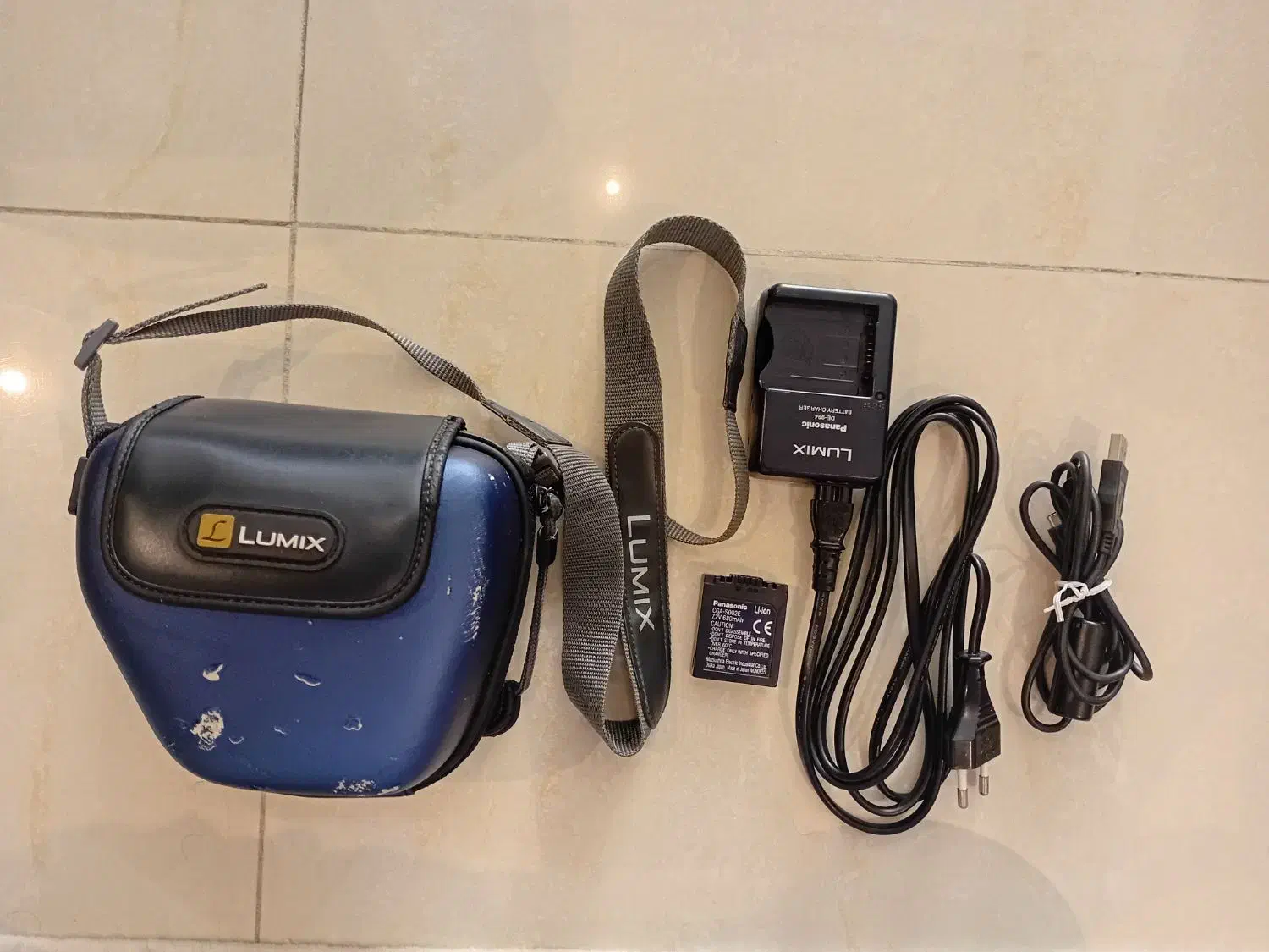 دوربین عکاسی فیلمبرداری پاناسونیک لومیکس DMC-FZ20|دوربین عکاسی و فیلم‌برداری|تهران, شمس‌آباد|دیوار