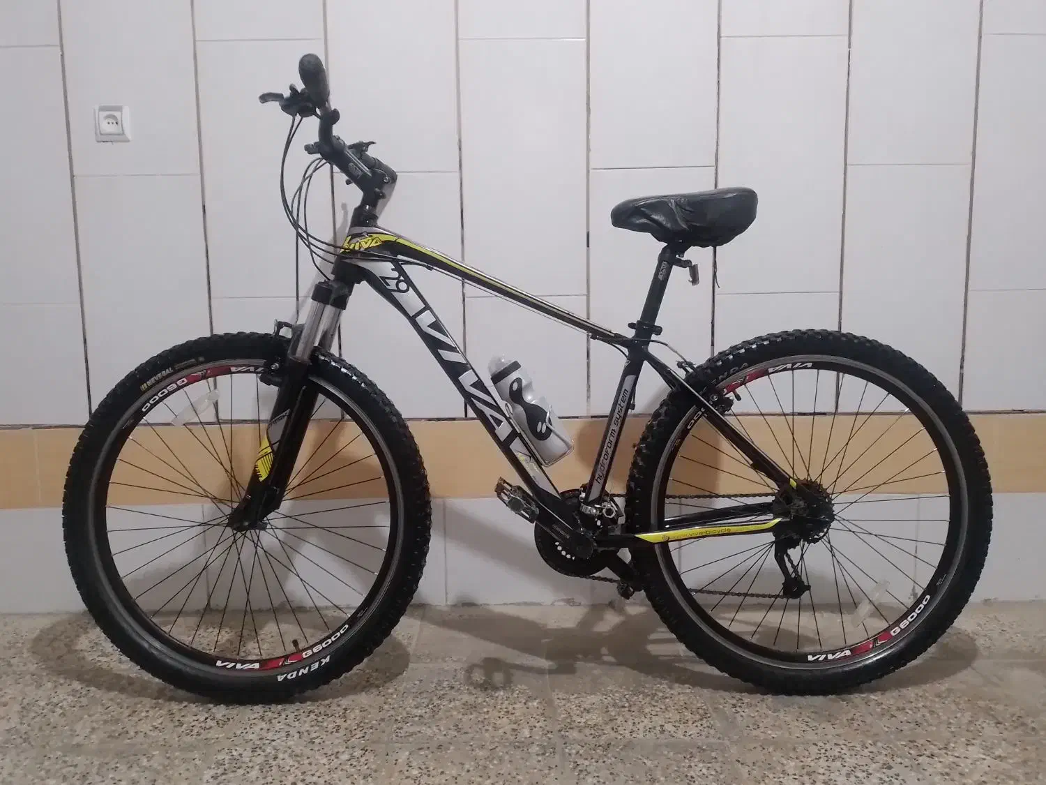 چرخ ویوا سالم و تمیز|دوچرخه، اسکیت، اسکوتر|نجف‌آباد, جعفرآباد|دیوار