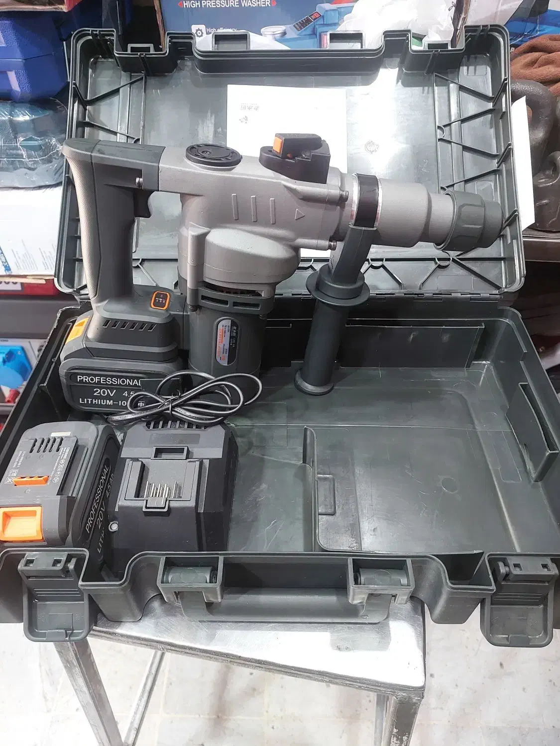 دریل پیکور شارژی ۷ کیلویی ۲ کاره ۲ باطری بزرگ|ماشین‌آلات صنعتی|شیراز, بازار|دیوار