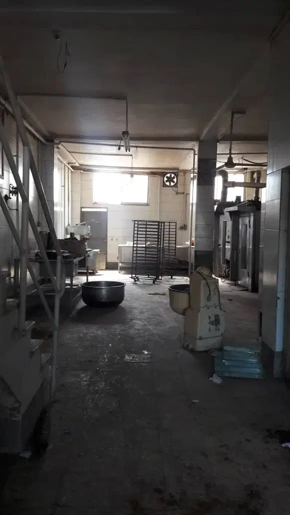 کارگاه سه‌طبقه ۴۵۰ متری فروشی، مناسب تولیدی|فروش آپارتمان|رشت, دیلمان|دیوار