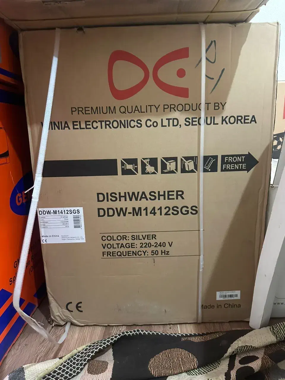 ماشین ظرف شویی مارک دوو۱۴نفره|ماشین ظرفشویی|شاهینشهر, ۹ دی|دیوار