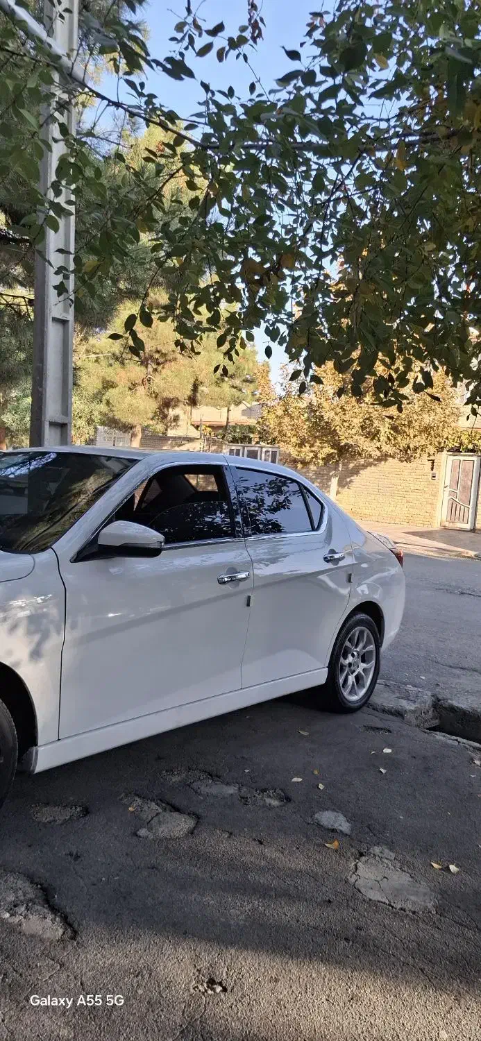 دنا پلاس دنده ای توربو. مدل 1402|خودرو سواری و وانت|ارومیه, |دیوار