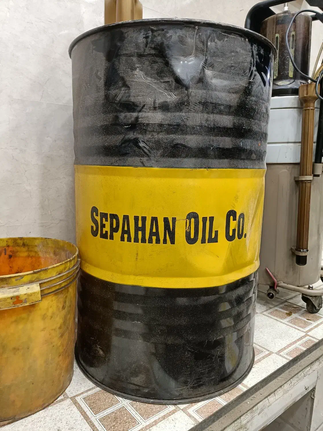 بشکه 220 لیتری|مصالح و تجهیزات ساختمان|آبادان, |دیوار