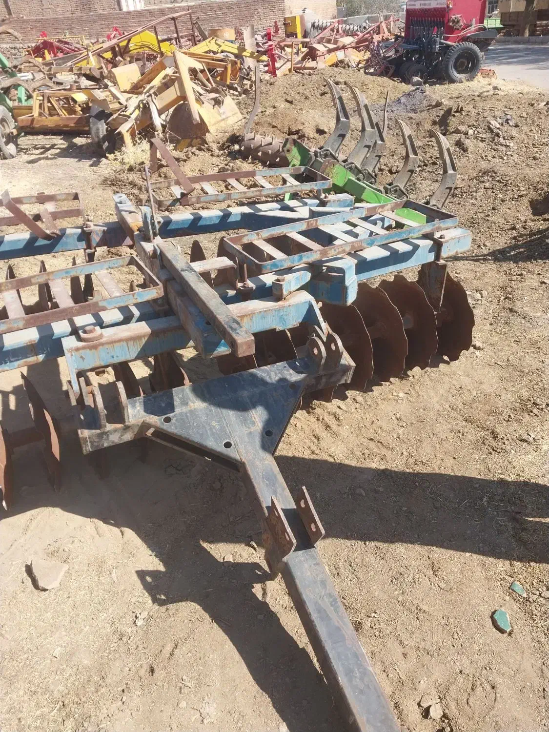 دیکس ۲۸ پره ترکیه و کلوخ شکن ۴۸ پره هادی|ماشینآلات صنعتی|پیر سلیمان, |دیوار