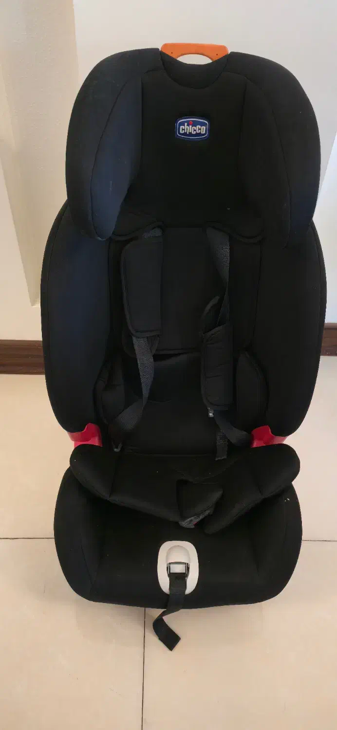 صندلی ماشین کودک چیکو|تخت و صندلی بچه|تهران, زرکش|دیوار