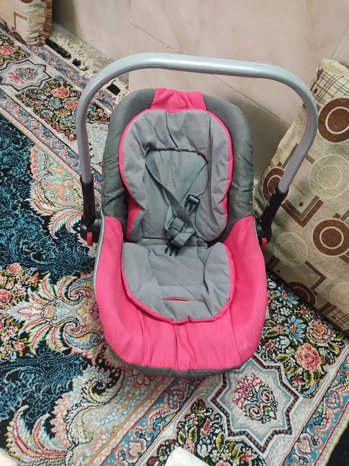 سیسمونی|اسباب و اثاث بچه|شیراز, ده پیاله|دیوار