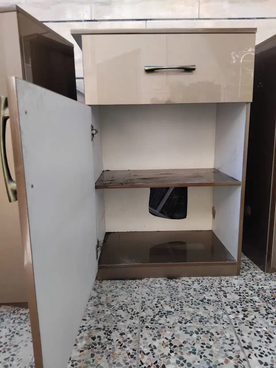 کمد ام دی اف|جاکفشی، کمد، دراور|خرمآباد, |دیوار