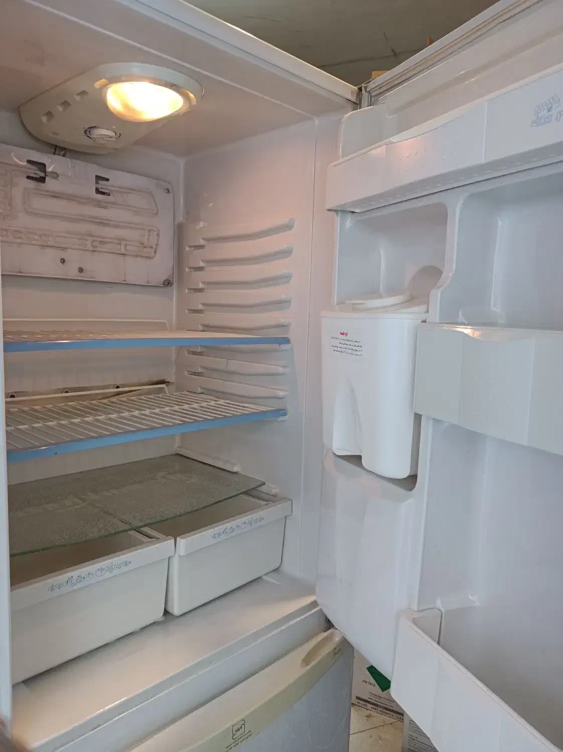 فروش یخچال و فریزر و یخچال فریزر|یخچال و فریزر|بومهن, |دیوار