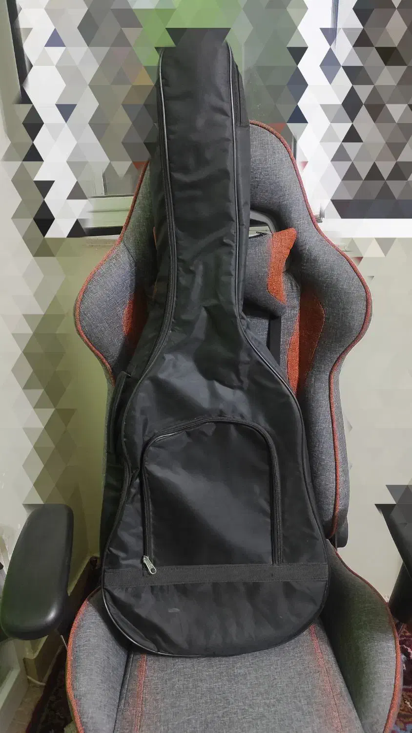 کیف گیتار|گیتار، بیس، امپلیفایر|تبریز, |دیوار