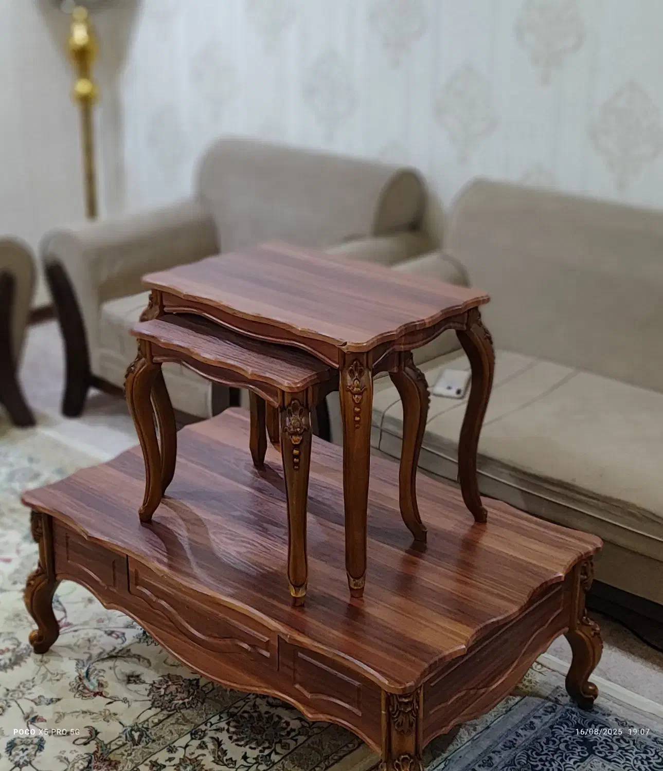 جلو مبلی و عسلی|مبلمان خانگی و میز عسلی|ری, اقدسیه|دیوار