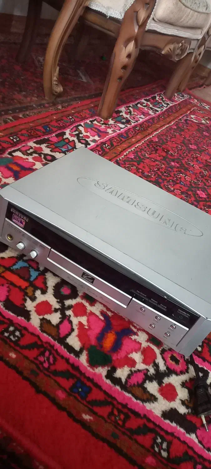 توسر|تلویزیون و پروژکتور|همدان, |دیوار